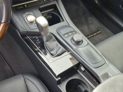 Used 2016 Lexus ES 350 w/ Premium Package w/Wood Trim image 12