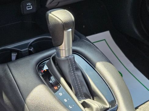 Used 2023 Honda HR-V LX image 28