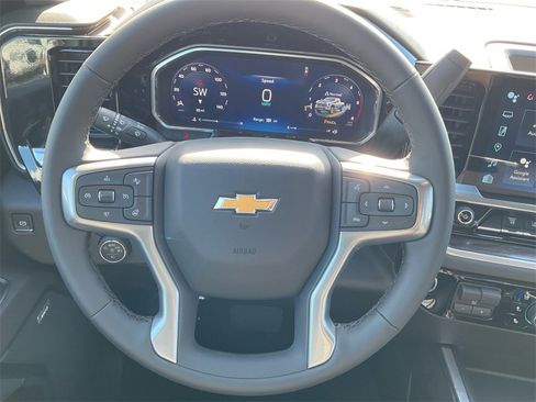 New 2026 Chevrolet Silverado 2500 LTZ w/ LTZ Convenience Package image 15
