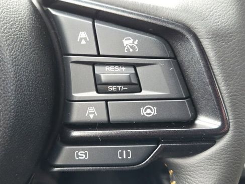 Certified 2025 Subaru Crosstrek 2.5i Sport w/ Crosstrek Mirror Package image 17