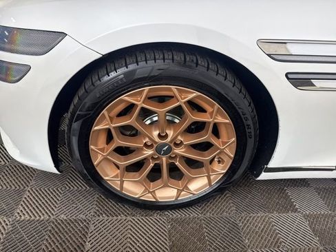 Used 2022 Genesis G80 2.5T w/ Advanced Package image 29