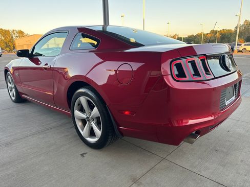 Used 2013 Ford Mustang GT Premium w/ Comfort Pkg image 4