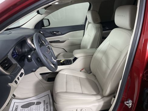 Used 2023 GMC Acadia Denali w/ Denali Ultimate Package image 19