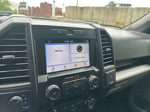 Used 2019 Ford F150 XL w/ Equipment Group 101A Mid AWD/4WD image 10