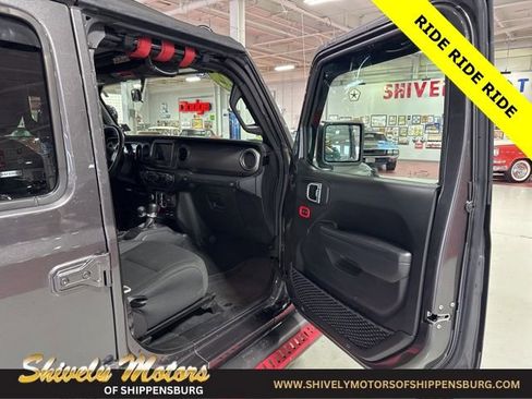 Certified 2022 Jeep Wrangler Unlimited Sport image 38