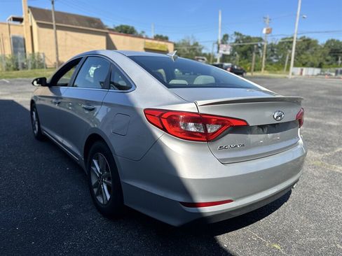 Used 2016 Hyundai Sonata SE FWD image 6