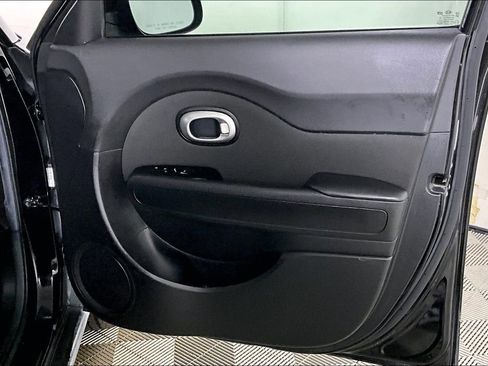 Used 2019 Kia Soul image 24