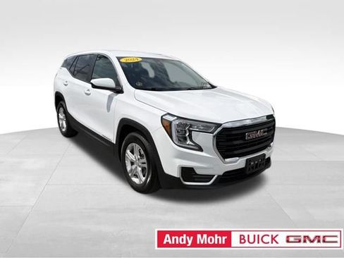 Used 2024 GMC Terrain SLE FWD image 15