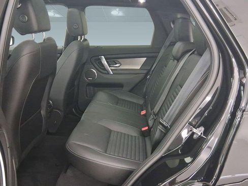 Used 2025 Land Rover Discovery Sport Dynamic SE image 13