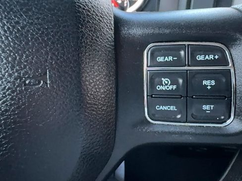 Used 2016 RAM 1500 Express image 17