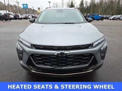 New 2026 Chevrolet Trax ACTIV w/ Sunroof Package