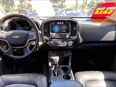 Used 2018 Chevrolet Colorado ZR2 w/ ZR2 Midnight Special Edition image 15