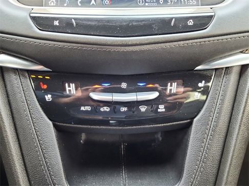 Used 2022 Cadillac XT5 Sportv w/ Platinum Package image 25