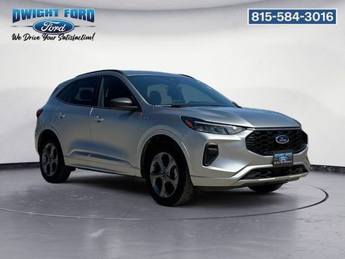 Certified 2024 Ford Escape ST-Line AWD/4WD image 7