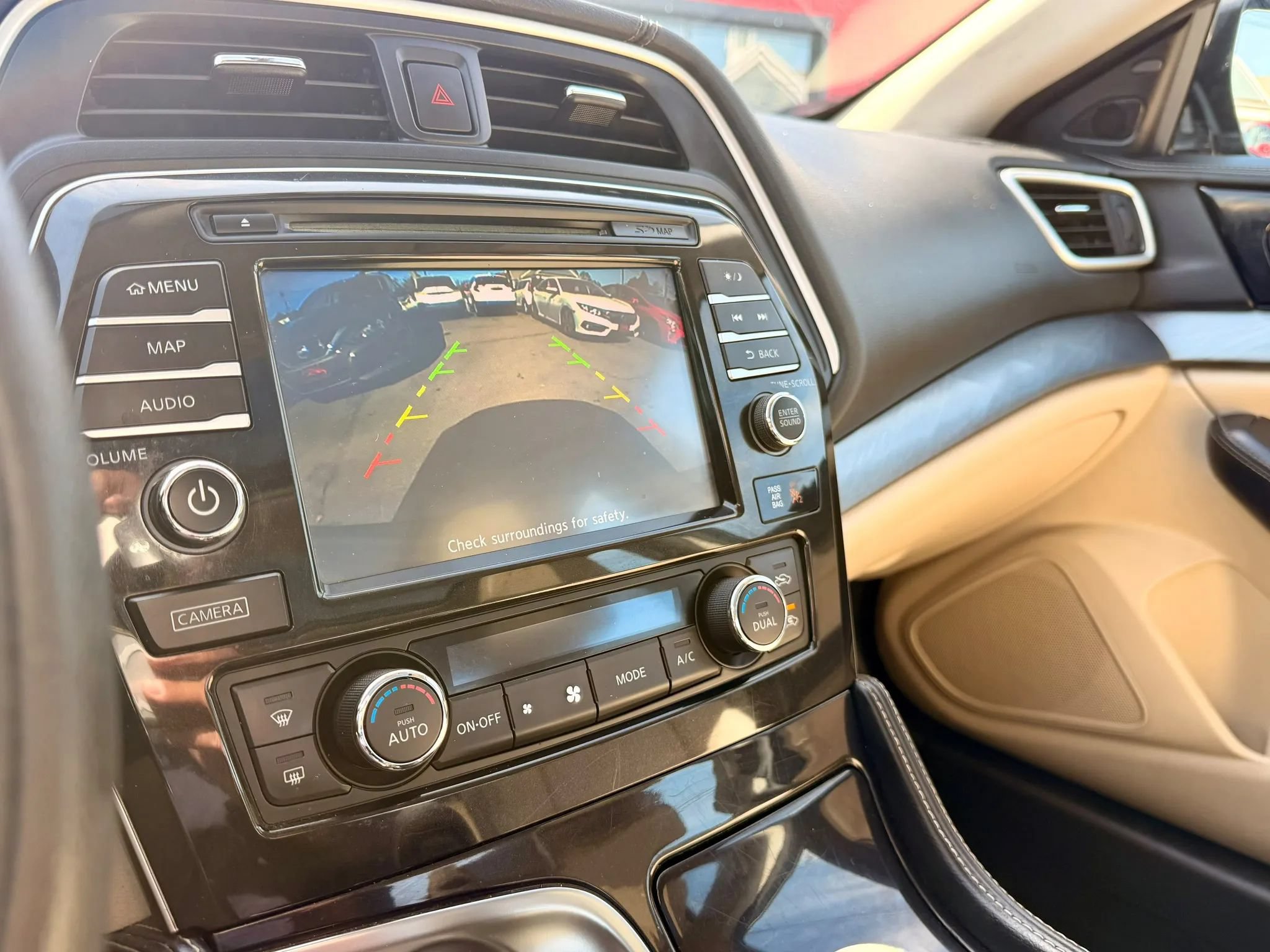 Used 2016 Nissan Maxima 3.5 SL FWD image 15