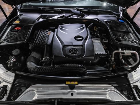 Used 2015 Mercedes-Benz C 300 Sedan image 46