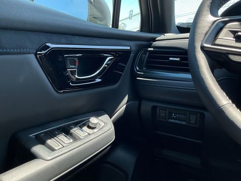 New 2025 Subaru Forester Limited image 23