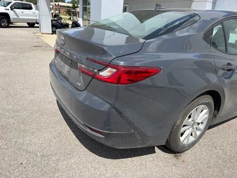 Used 2025 Toyota Camry LE FWD image 15