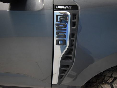 Used 2023 Ford F250 Lariat w/ Tremor Off-Road Package image 42