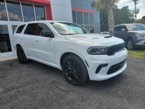 Used 2018 Dodge Durango R/T w/ Blacktop Package RWD image 3