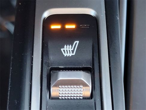 Used 2023 Kia Sorento EX w/ Panoramic Sunroof Package image 8