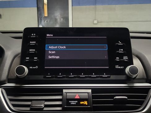 Used 2020 Honda Accord LX image 28