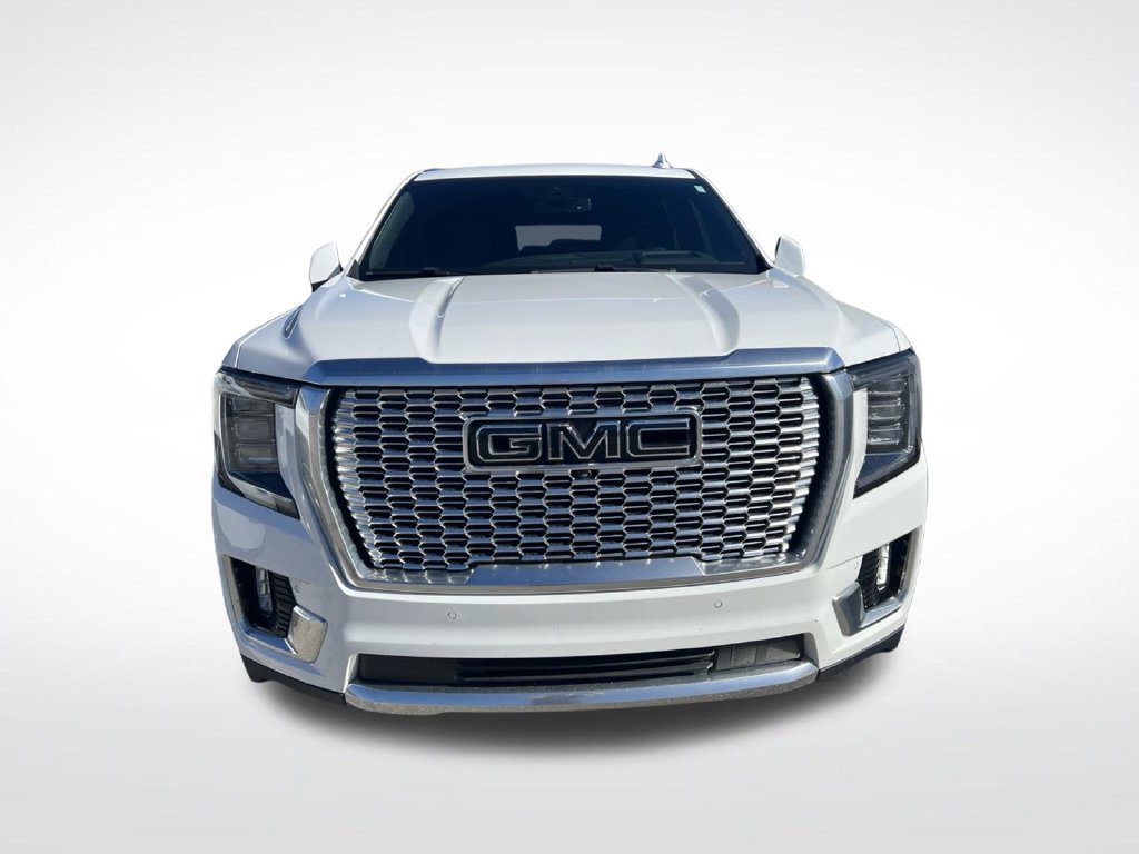 Used 2022 GMC Yukon Denali AWD/4WD image 2