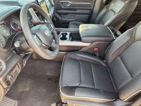 New 2026 RAM 1500 Laramie AWD/4WD image 12