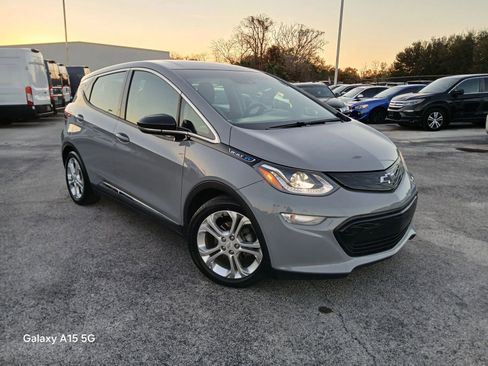 Used 2020 Chevrolet Bolt LT image 1