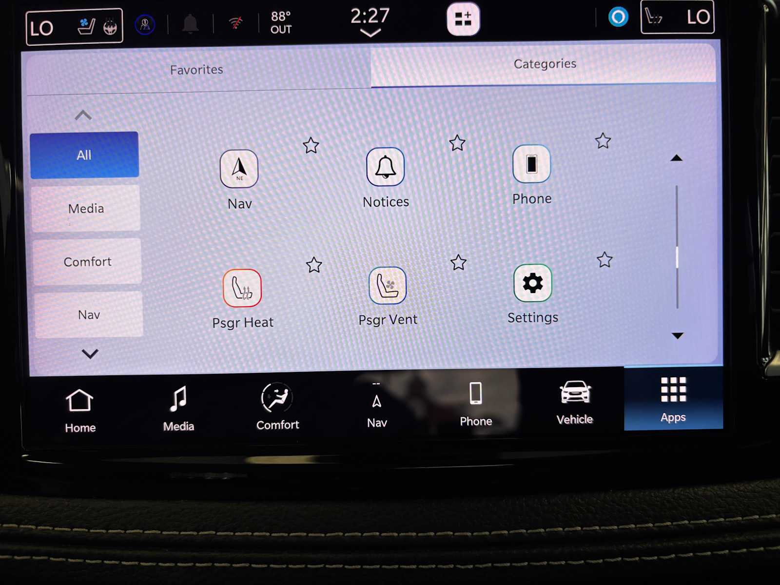 Certified 2024 Chrysler Pacifica Limited FWD image 34