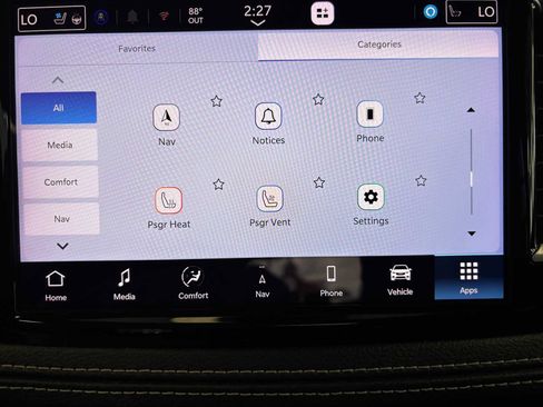 Used 2024 Chrysler Pacifica Limited FWD image 34