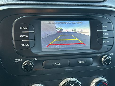 Used 2019 Kia Soul FWD image 20