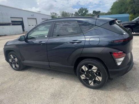 Used 2024 Hyundai Kona SEL FWD image 6