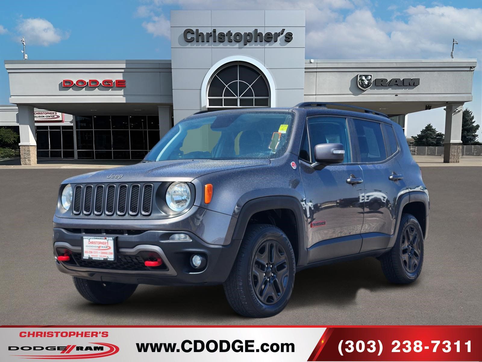 Used 2018 Jeep Renegade Trailhawk AWD/4WD image 7
