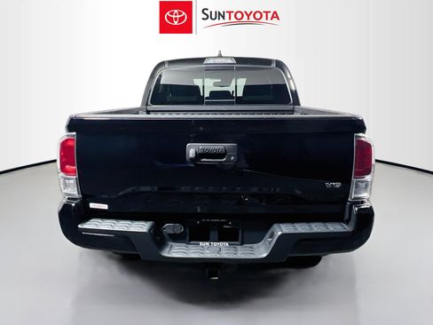 Used 2023 Toyota Tacoma TRD Sport RWD image 5