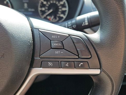 Used 2020 Nissan Altima 2.5 S FWD image 22