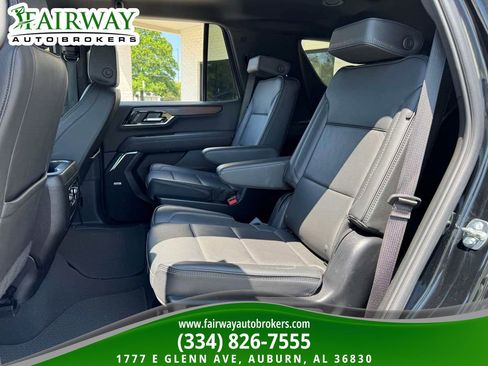 Used 2025 GMC Yukon Denali image 11