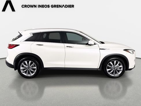 Used 2022 INFINITI QX50 Essential FWD image 4