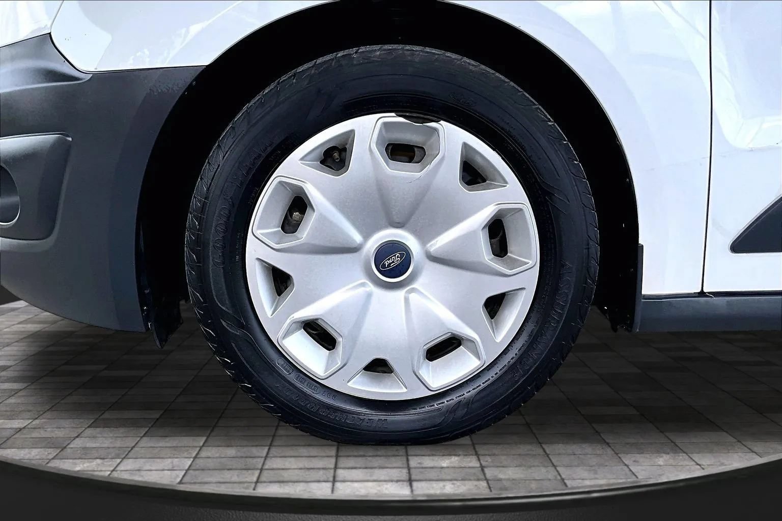 Used 2016 Ford Transit Connect XL FWD image 29