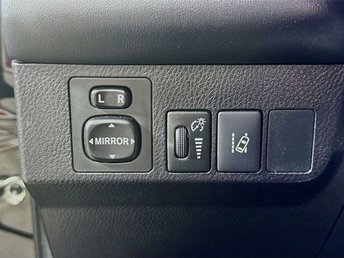 Used 2017 Toyota RAV4 Limited w/ Advanced Technology Package image 10