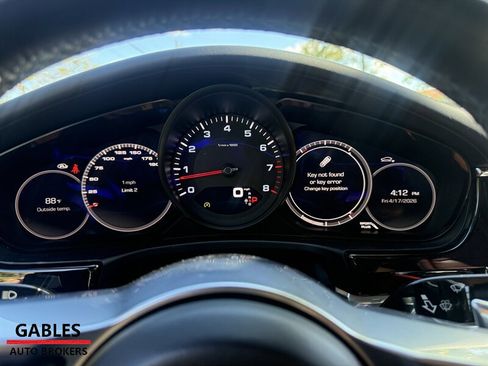 Used 2017 Porsche Panamera 4 image 13