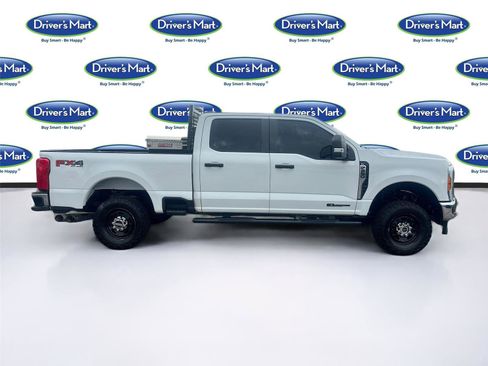 Used 2023 Ford F250 XL w/ FX4 Off-Road Package image 9