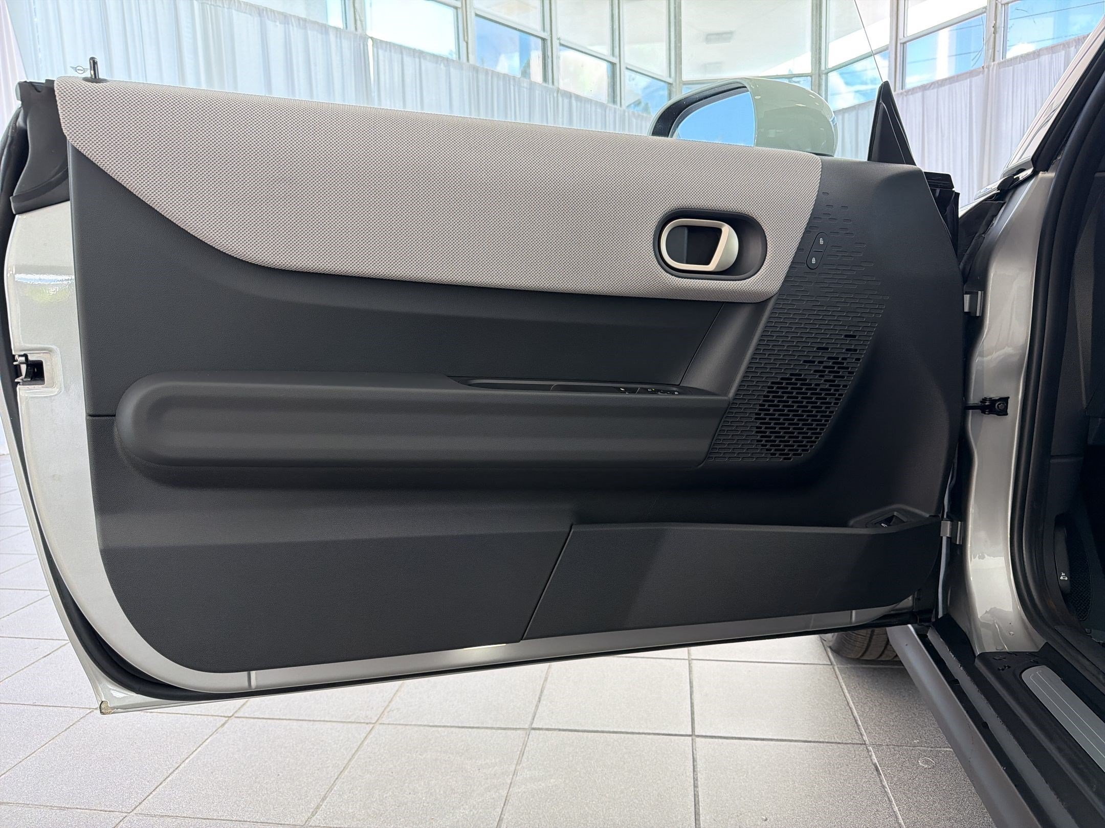 New 2026 MINI Cooper 2-Door Hardtop FWD image 22