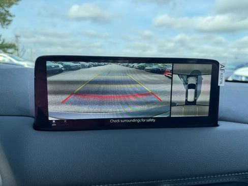 New 2025 MAZDA CX-5 Signature image 19