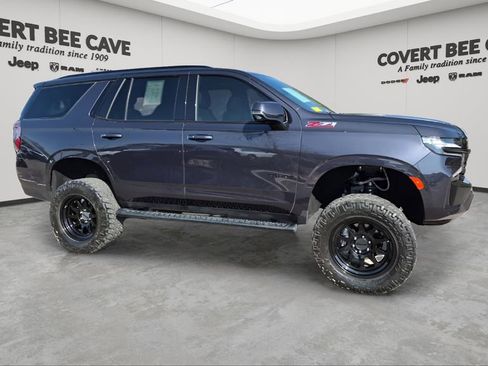 Used 2022 Chevrolet Tahoe Z71 w/ Luxury Package image 12