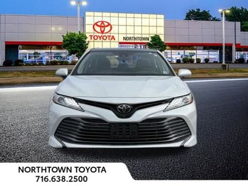 Used 2020 Toyota Camry XLE w/ Driver Assist Package image 5