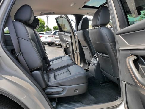 Used 2025 MAZDA CX-90 3.3 Turbo w/ Preferred Package AWD/4WD image 11