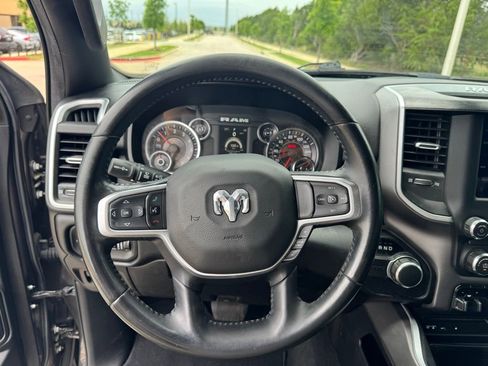 Used 2019 RAM 1500 Big Horn RWD image 16