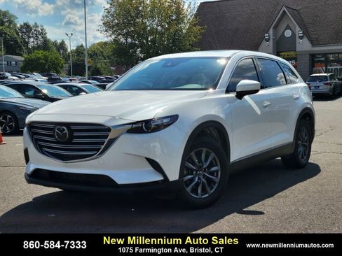 Used 2023 MAZDA CX-9 Touring image 1