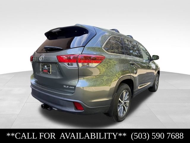 Used 2018 Toyota Highlander XLE AWD/4WD image 5
